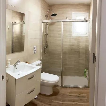 Апартаменти Precioso Con Patio/terraza Zona Centro