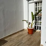 Precioso Con Patio/terraza Zona Centro Appartamento